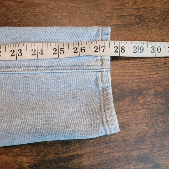 American Eagle Jeans Size 0 R Strigid Mom High Rise Light Wash Stretch Denim - Picture 10 of 11